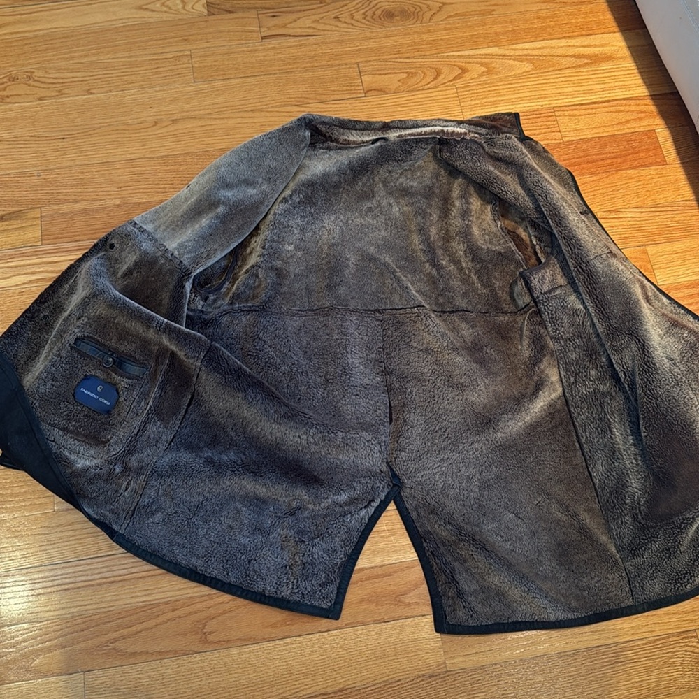Italian Made men Shearling Coat - Picture 3 of 5
